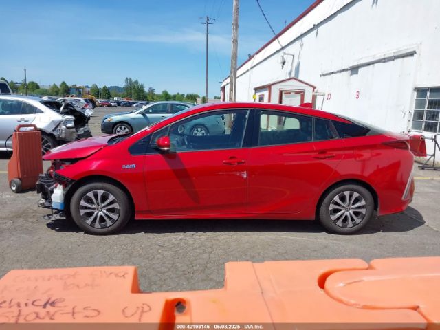 JTDKARFP9L3146267 Toyota Prius Prime Xle