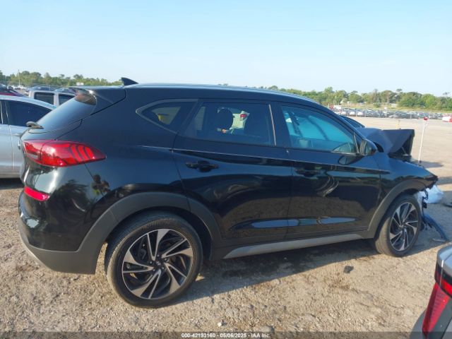 KM8J33AL4MU407660 Hyundai Tucson Sport