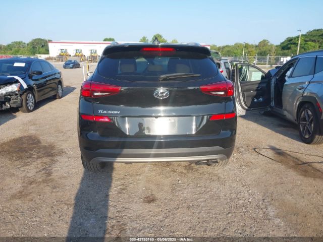 KM8J33AL4MU407660 Hyundai Tucson Sport