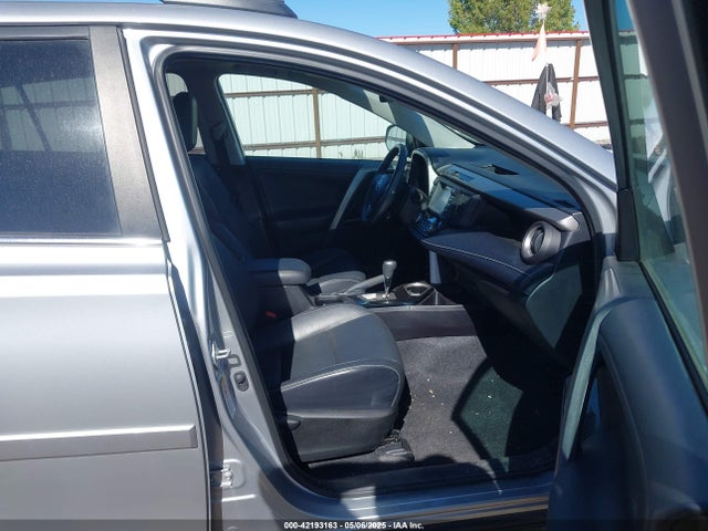 2T3DFREV8JW789424 Toyota Rav4 Limited