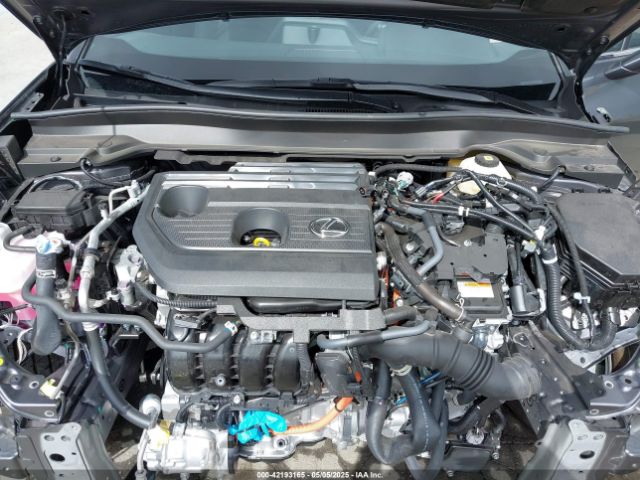 JTHYBJAH7S2016872 Lexus Ux 300h