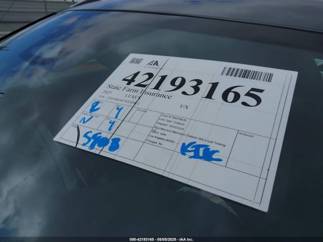 JTHYBJAH7S2016872 Lexus Ux 300h