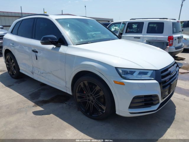 2019 AUDI SQ5 WA1B4AFY8K2107525
