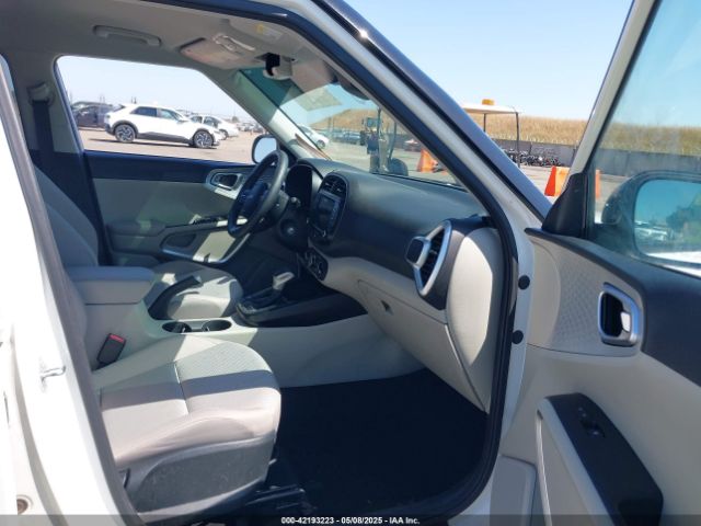 KNDJ23AU1P7860895 KIA SOUL LX