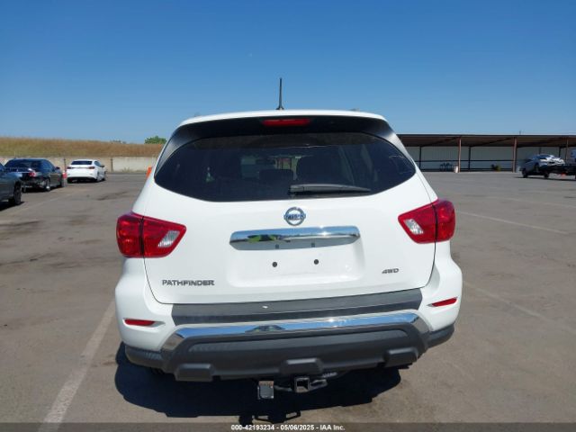 5N1DR2MM6JC644405 Nissan Pathfinder S