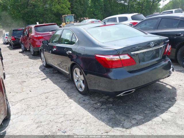 2011 LEXUS LS 460 JTHBL5EF2B5106478 Photo 2