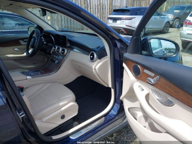 W1N0G8EB4NG111226 Mercedes-Benz Glc 300 4matic Suv