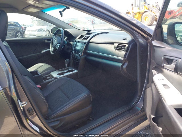 4T1BF1FK5EU383712 Toyota CAMRY SE