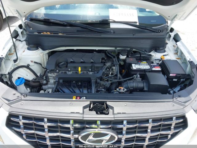 KMHRC8A32NU172418 Hyundai Venue Limited