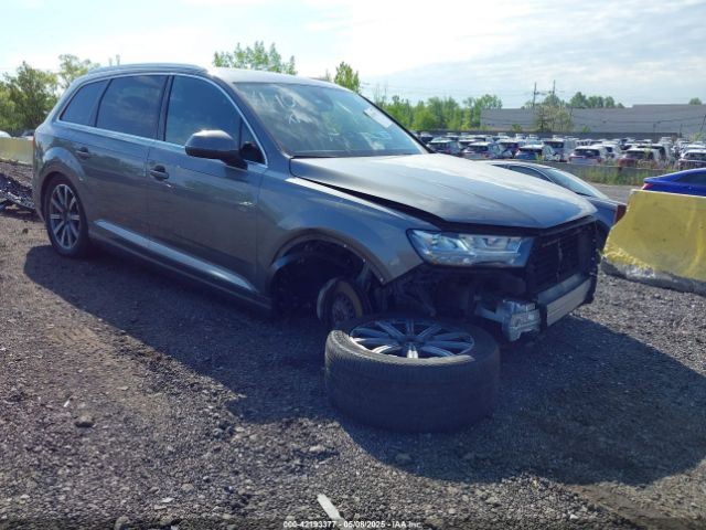 2017 AUDI Q7 WA1LAAF77HD022712 Photo 0