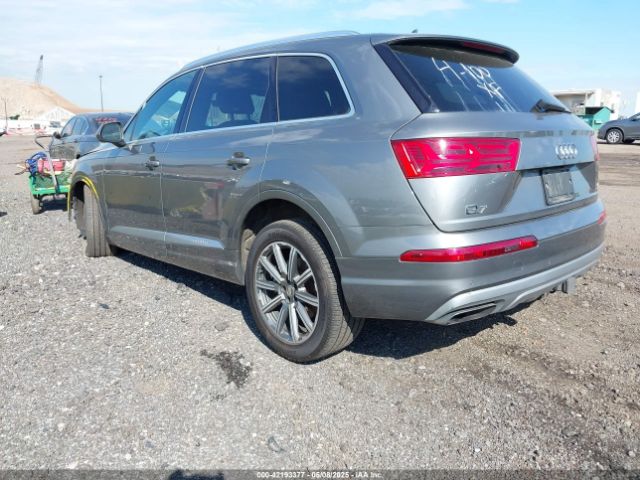 2017 AUDI Q7 WA1LAAF77HD022712 Photo 2