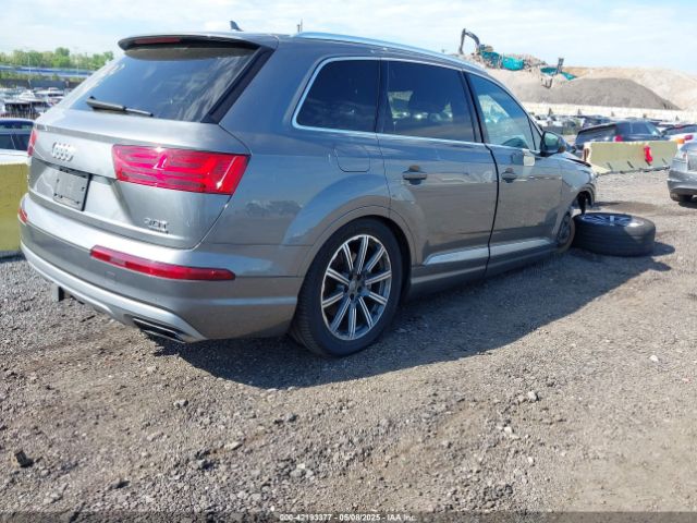 2017 AUDI Q7 WA1LAAF77HD022712 Photo 3