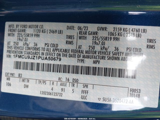 1FMCU9JZ1PUA50679 Ford Escape Platinum