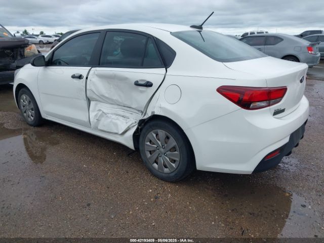 3KPA24AB1JE079791 KIA RIO LX