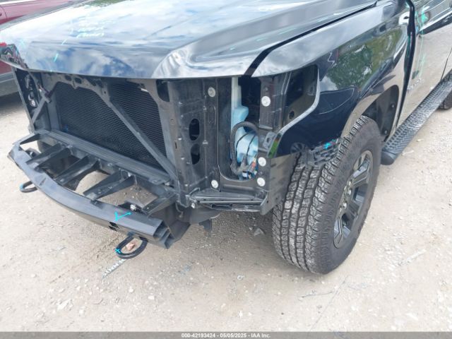 1GNSKAKC0JR362060 Chevrolet Tahoe Ls
