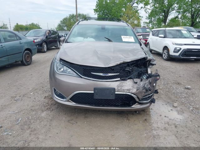 2C4RC1EG8JR293843 Chrysler Pacifica Touring-l Plus