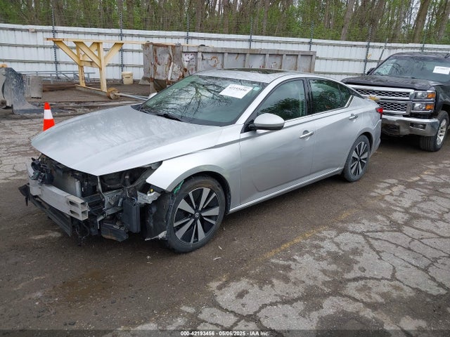1N4BL4EV1KC173268 Nissan Altima 2.5 Sl