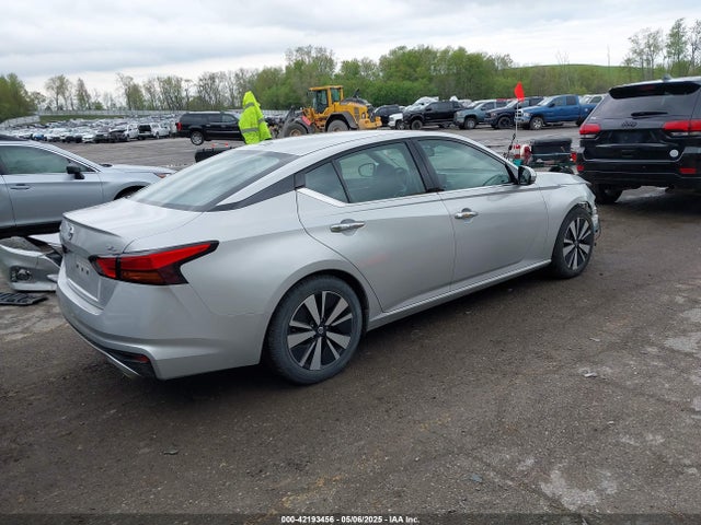 1N4BL4EV1KC173268 Nissan Altima 2.5 Sl