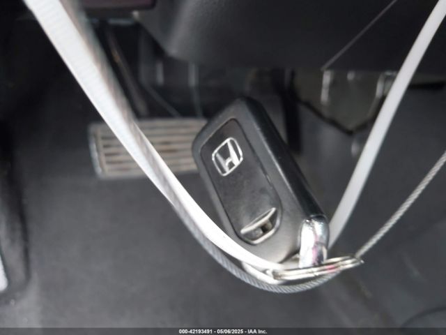 3CZRM3H52GG701586 Honda CR-V EX