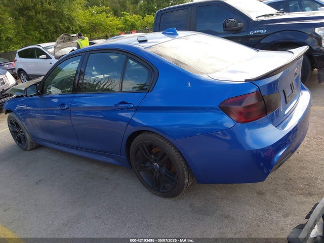 2013 BMW 3 SERIES WBA3B3C57DF539277 Photo 2