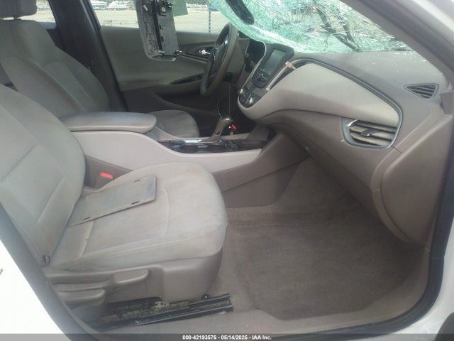1G1ZB5ST0HF132778 Chevrolet MALIBU LS
