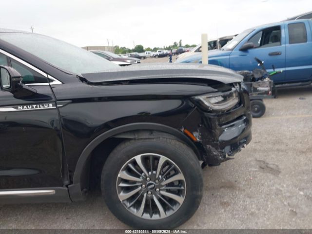 2023 LINCOLN NAUTILUS 2LMPJ6J96PBL09816 Photo 5