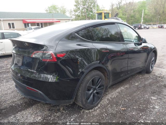 2025 TESLA MODEL Y 7SAYGDEE9SA367039 Photo 3