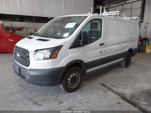 1FTNR1ZM2FKA55134 Ford Transit-250