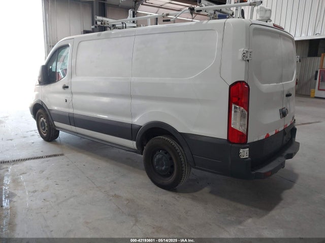 1FTNR1ZM2FKA55134 Ford Transit-250