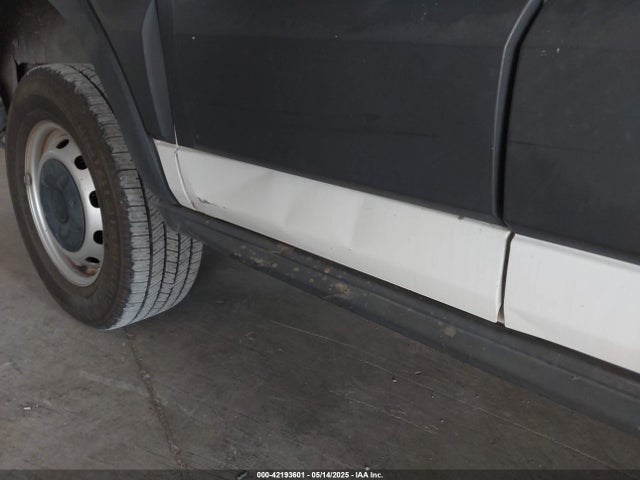 1FTNR1ZM2FKA55134 Ford Transit-250