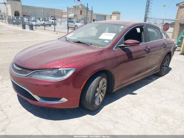 Chrysler 200 Limited 2016 1C3CCCAB7GN116335 Image 2