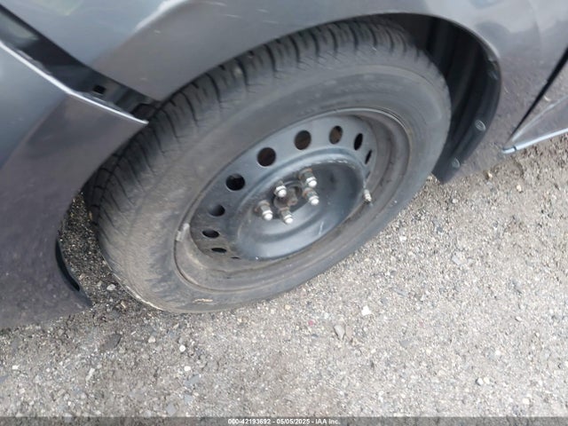 2T1BURHE6HC938586 Toyota COROLLA LE
