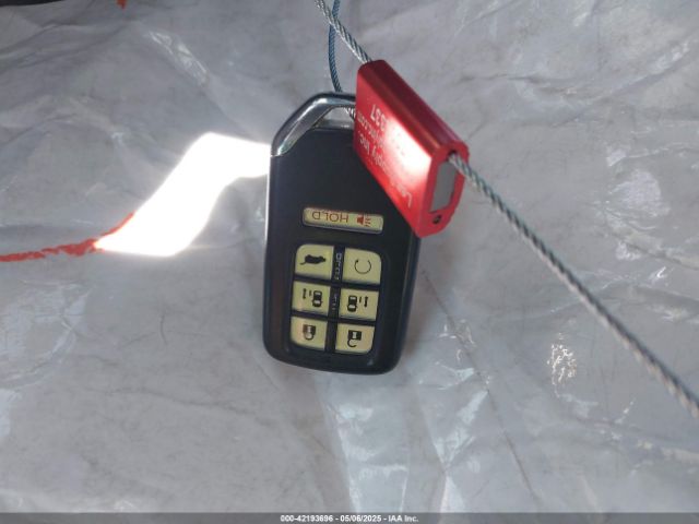 5FNRL6H92JB005420 Honda Odyssey Elite