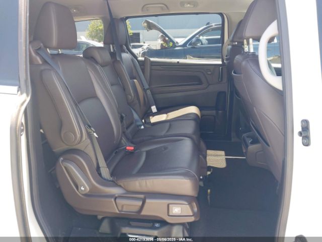 5FNRL6H92JB005420 Honda Odyssey Elite