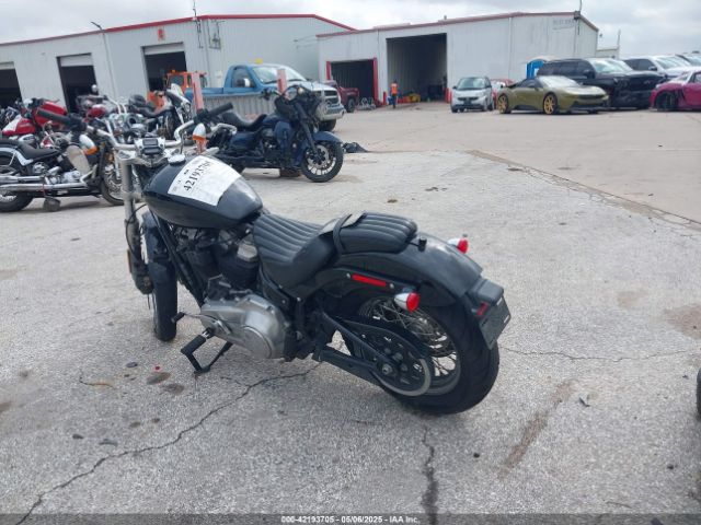 2021 HARLEY-DAVIDSON FXST 1HD1BVJ10MB029283 Photo 2
