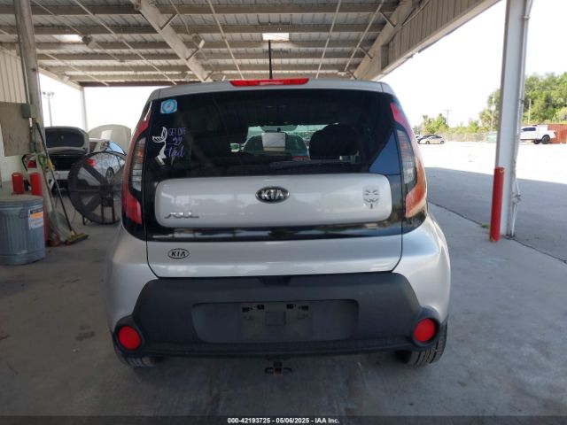 KNDJN2A26F7817006 KIA Soul