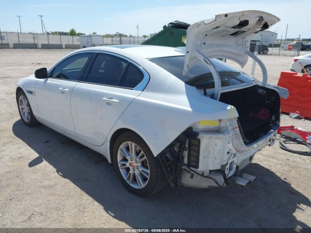 2017 JAGUAR XE SAJAJ4BNXHA953792 Photo 2