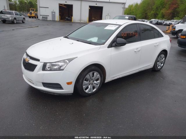 1G1PA5SHXE7178873 Chevrolet Cruze Ls Auto
