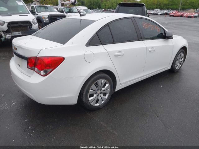 1G1PA5SHXE7178873 Chevrolet Cruze Ls Auto