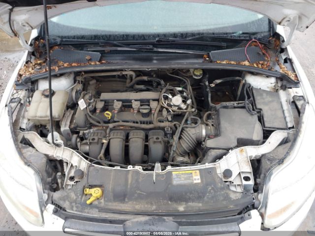 1FADP3K25EL140375 Ford FOCUS SE