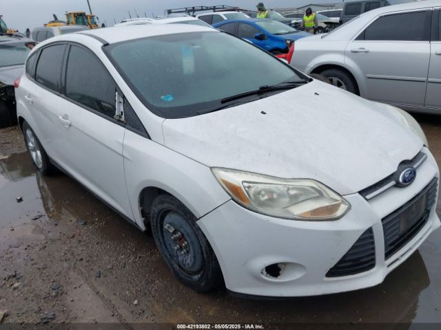 1FADP3K25EL140375 Ford FOCUS SE