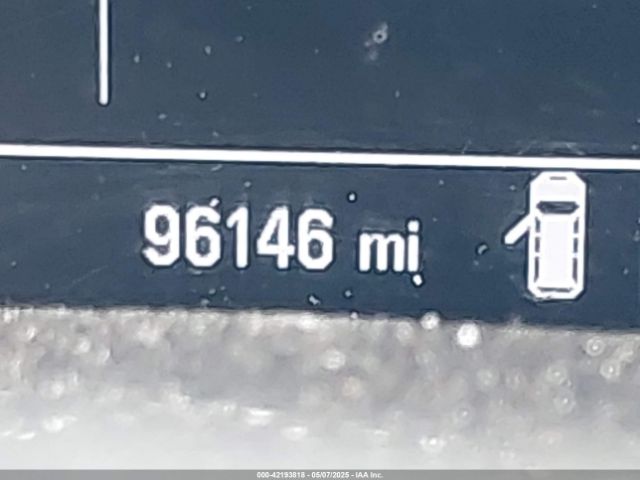 3GNAXJEV0JS648014 Chevrolet EQUINOX LT