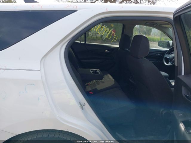 3GNAXJEV0JS648014 Chevrolet EQUINOX LT