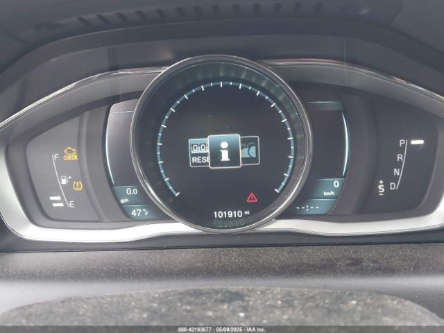 YV4902RC8F2612666 Volvo Xc60 T6 Premier Plus