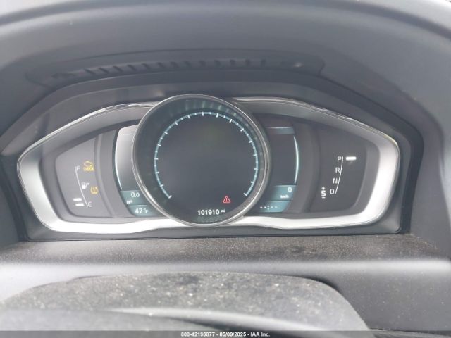 YV4902RC8F2612666 Volvo Xc60 T6 Premier Plus