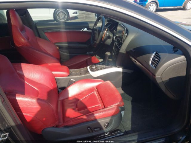 2010 AUDI S5 WAUCVAFR2AA062339 Photo 4