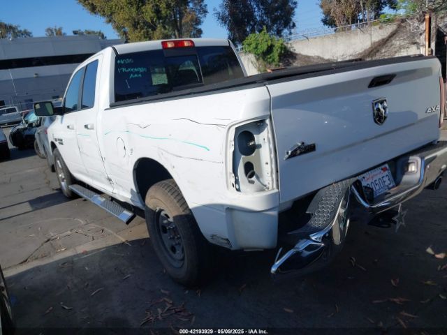 2018 RAM 1500 1C6RR7GTXJS117166 Photo 2