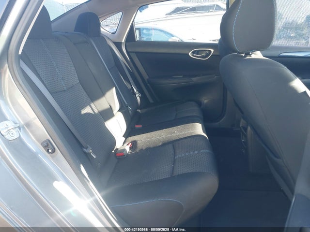 3N1AB7AP3JY258624 Nissan SENTRA SR
