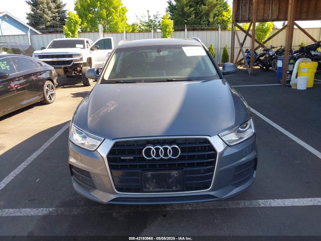 WA1EFCFS4GR021755 Audi Q3 2.0t Premium Plus