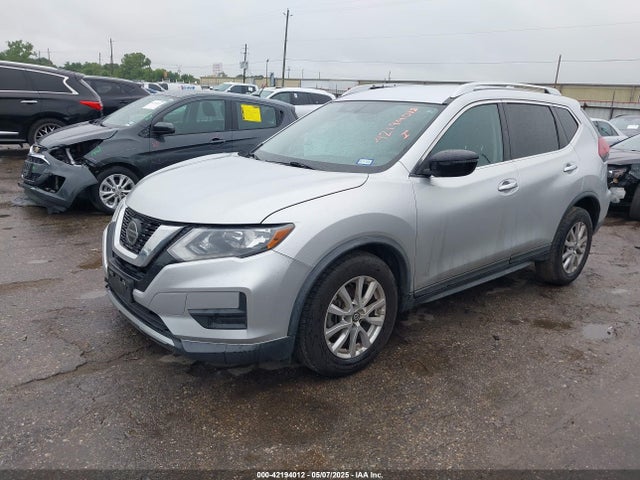 Nissan ROGUE SV 2018 KNMAT2MT6JP510132 Image 2